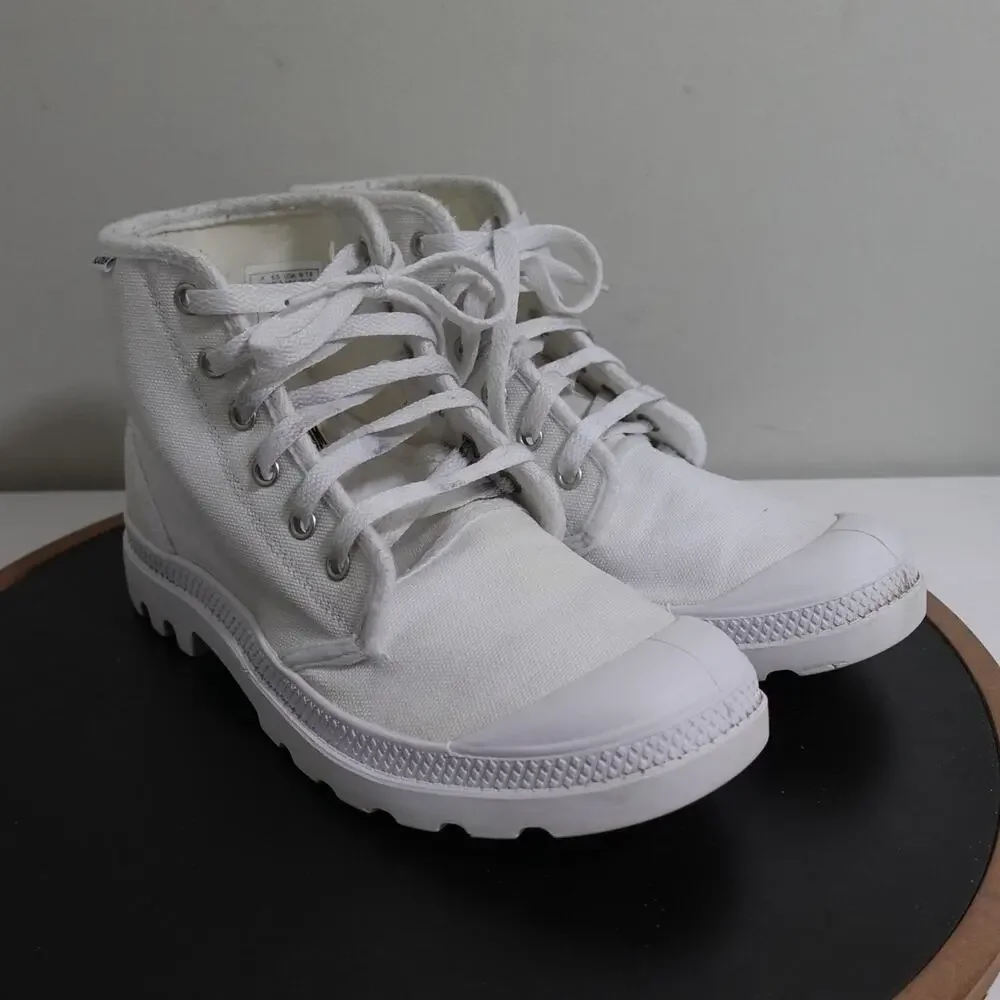 Palladium Pampa Hi Boots Women 9 / Men 7.5‎ White Canvas Lace-Up Rugged Sole